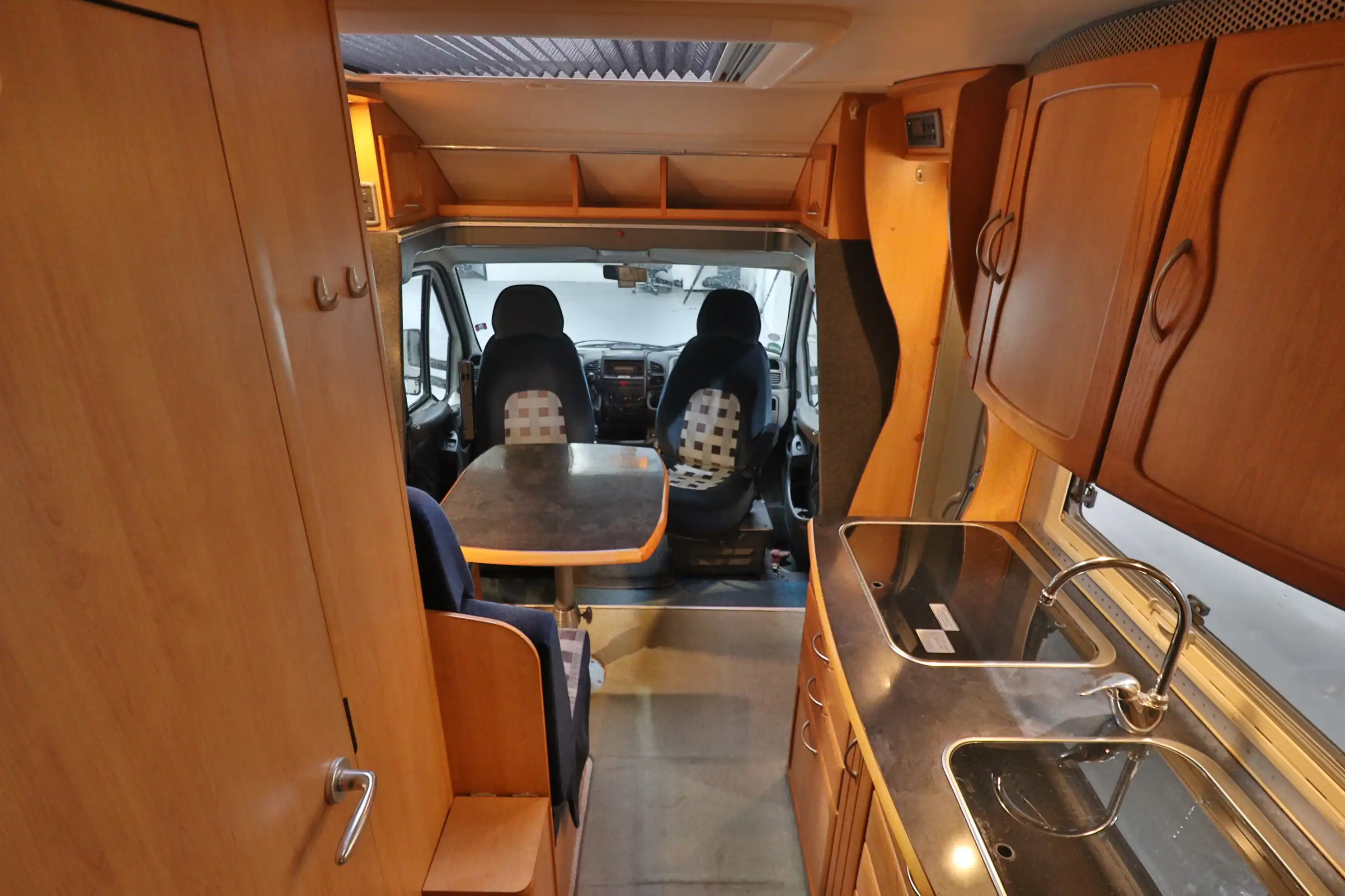 EURAMOBIL Contura C 662